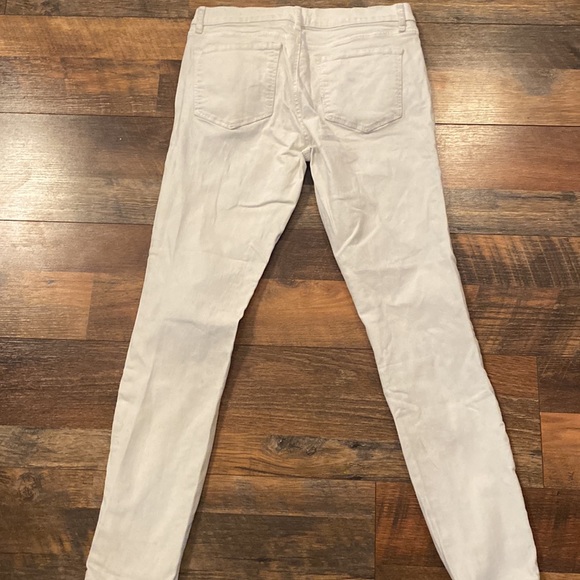 The Loft white skinny jeans like new size 28 - Picture 2 of 5